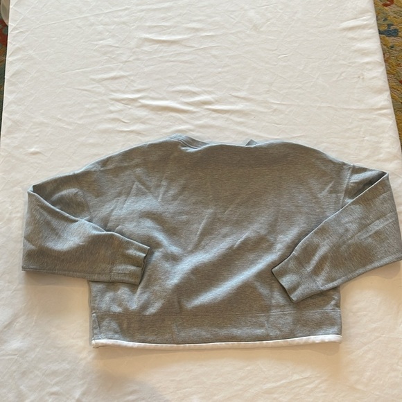 Nike Sportswear Womens Tech Fleece Sweatshirt 939929-063 medium EUC super cute - Picture 5 of 5